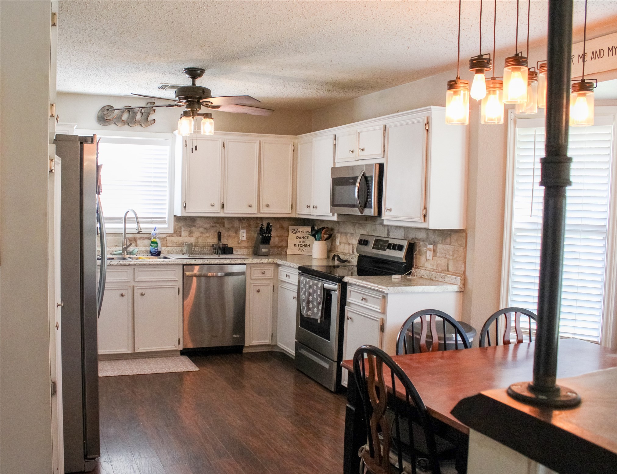 1102 Zahara Street Bowie TX 76230