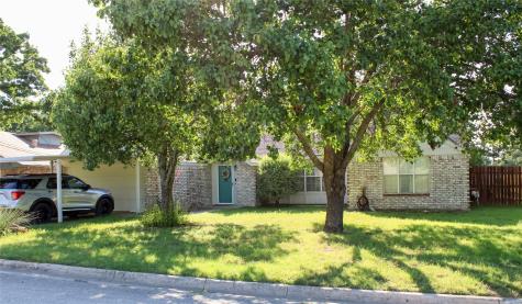 1102 Zahara Street Bowie TX 76230