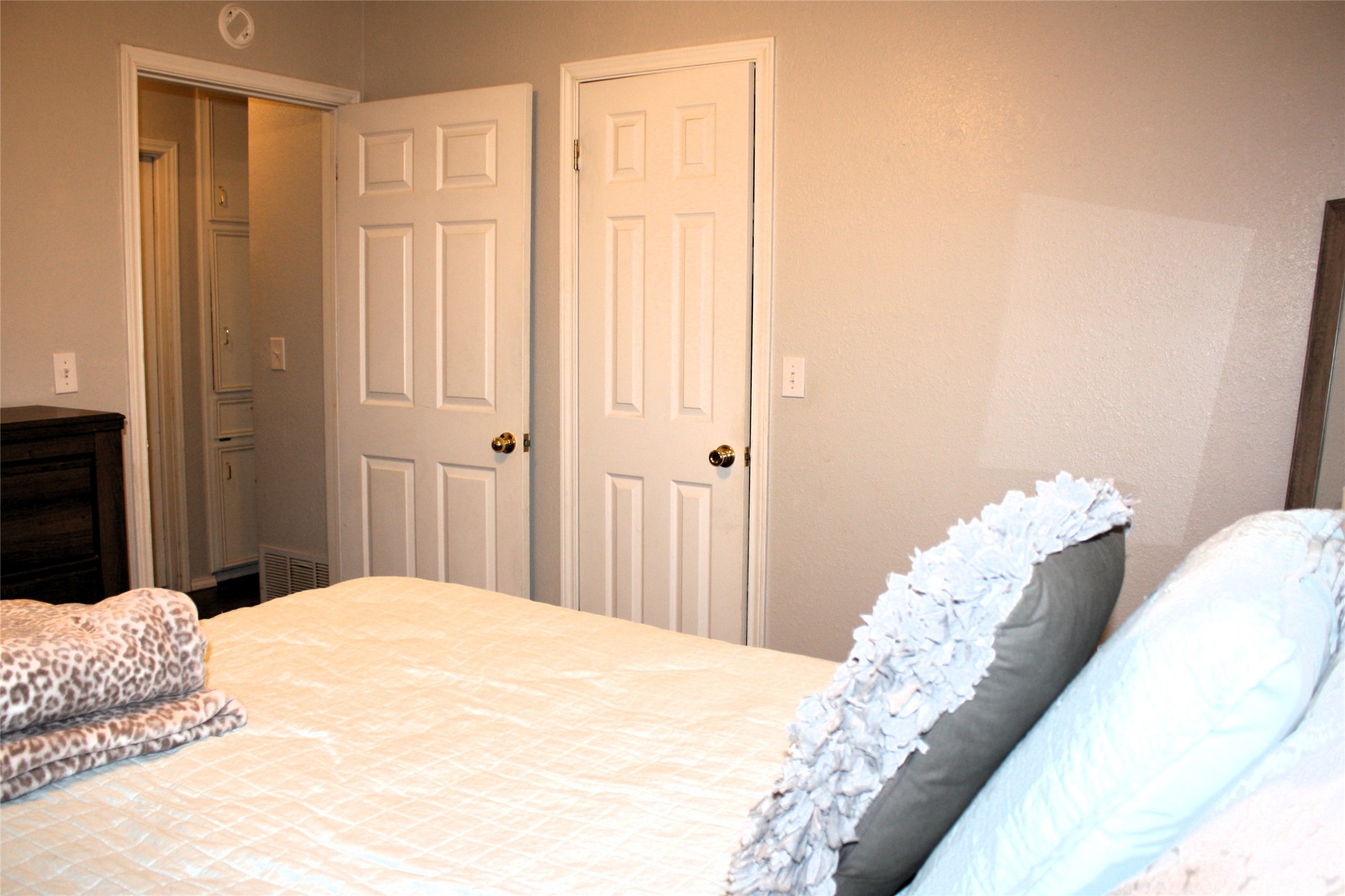1102 Zahara Street Bowie TX 76230