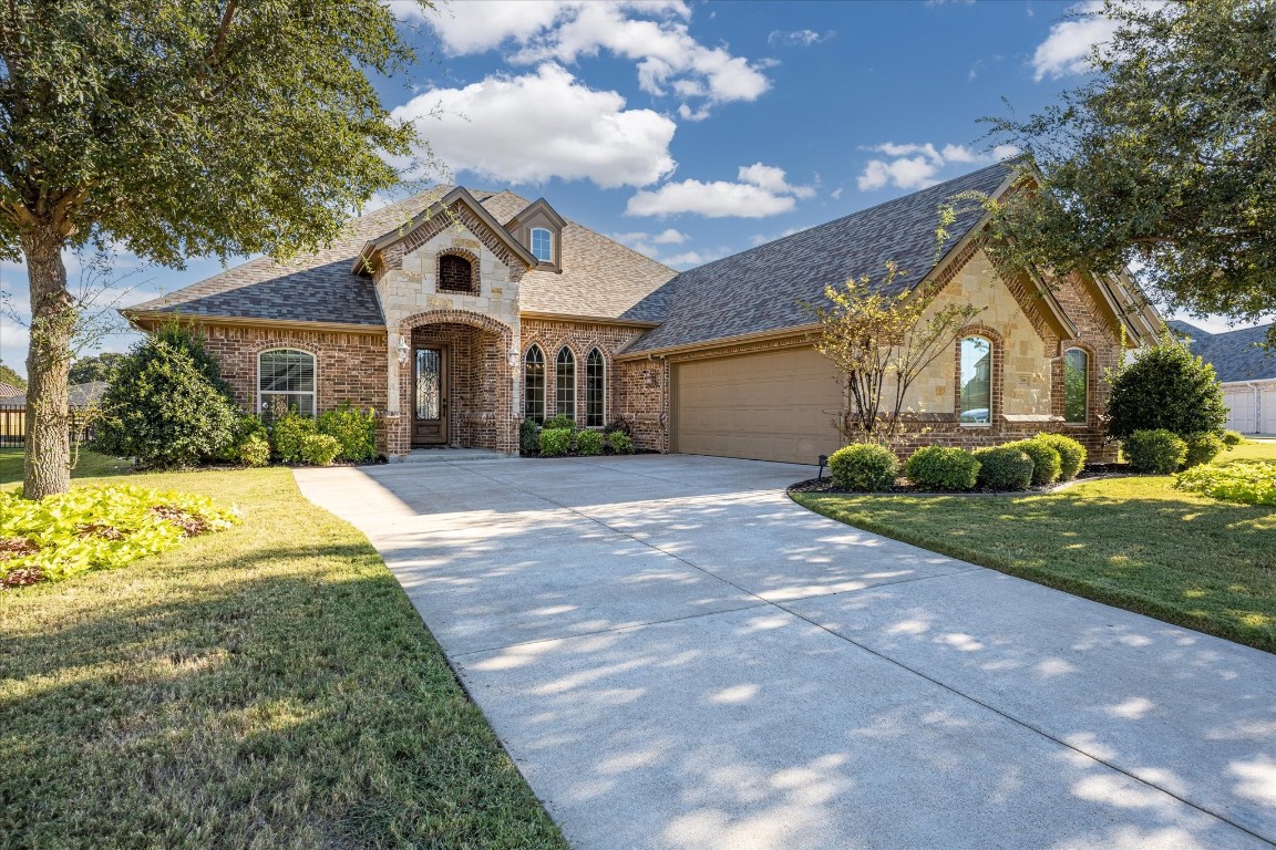 1206 Huntington Cove Court Granbury TX 76048