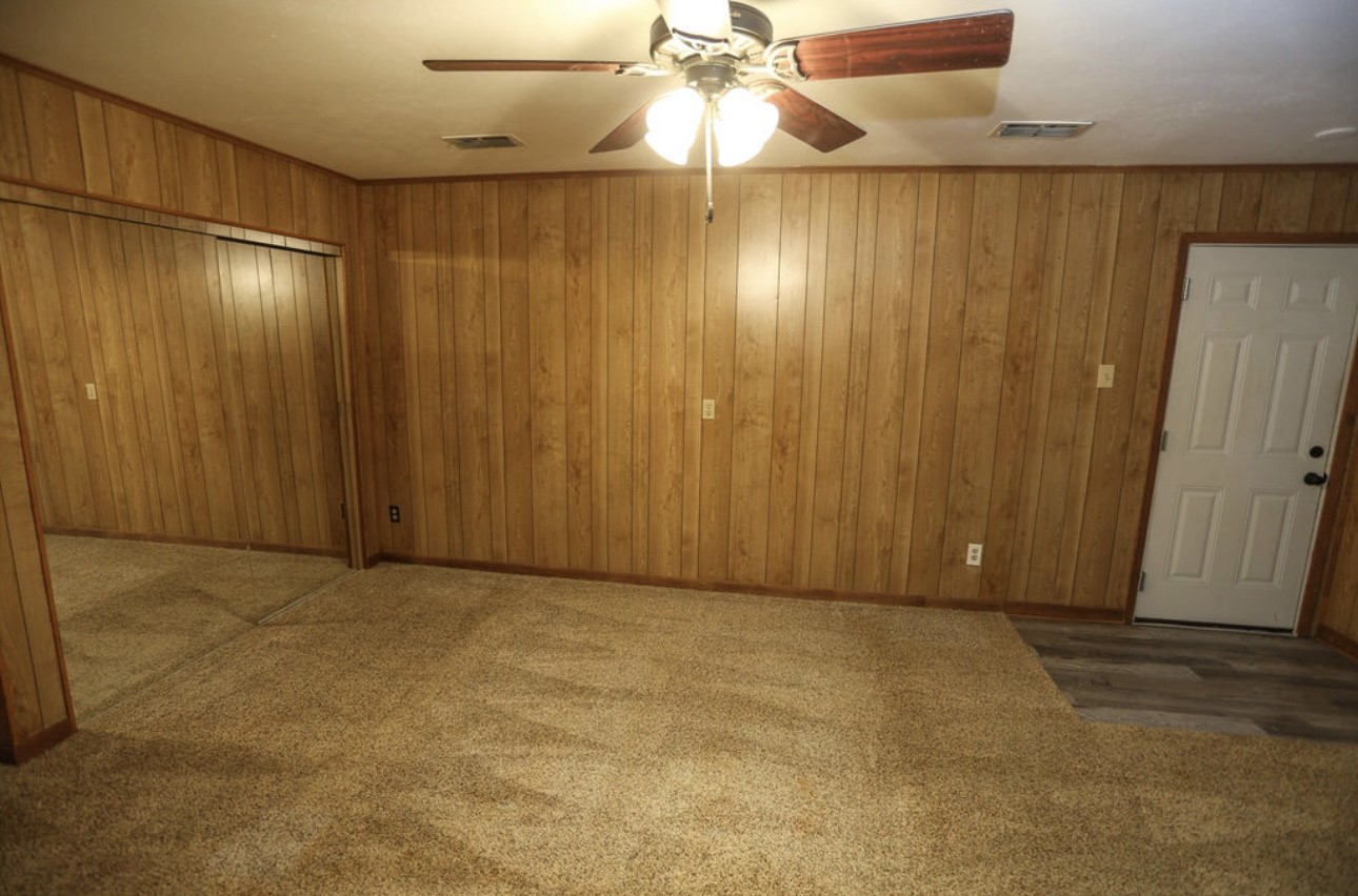 405 W Neely Avenue Comanche TX 76442
