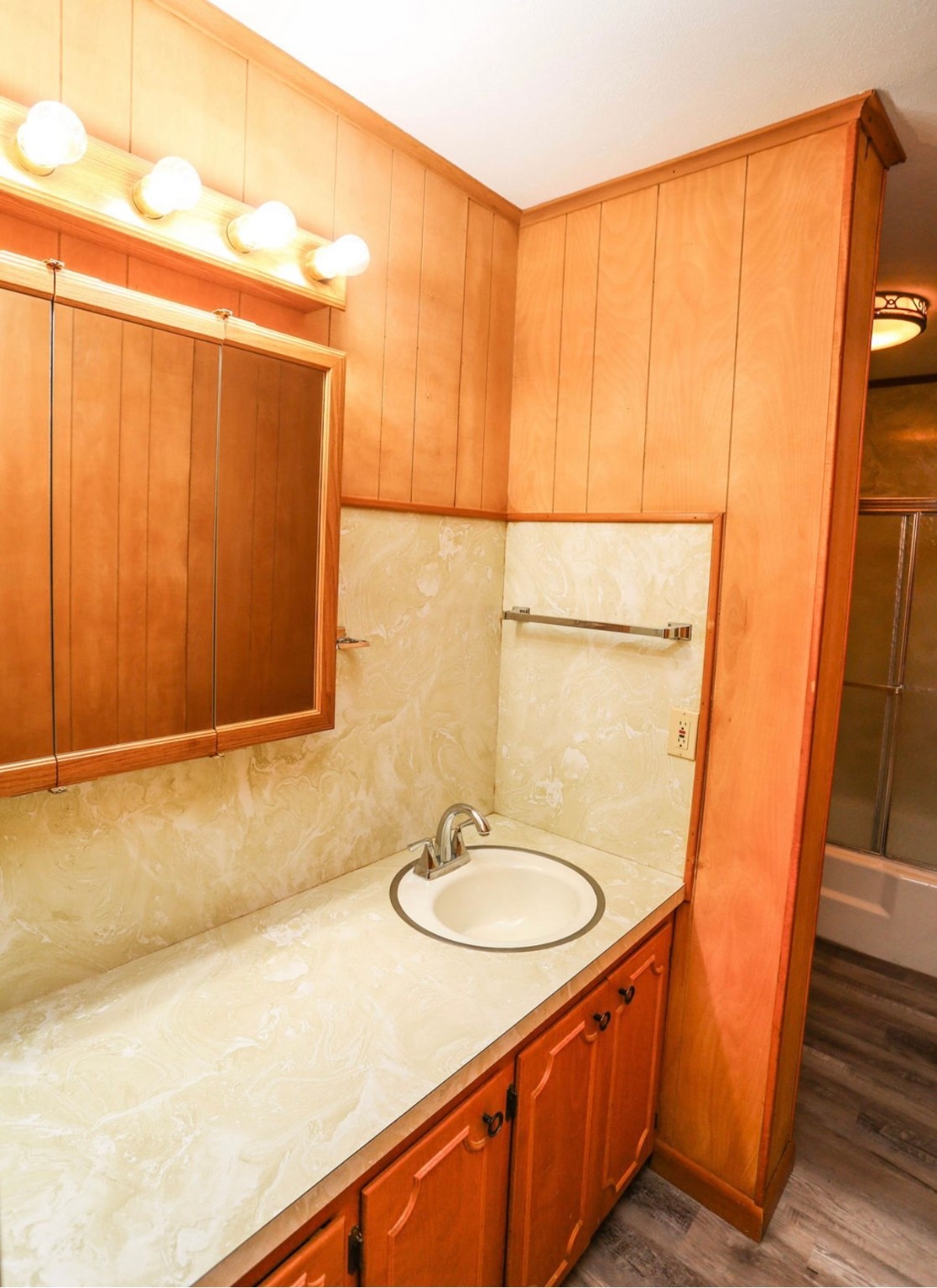 405 W Neely Avenue Comanche TX 76442