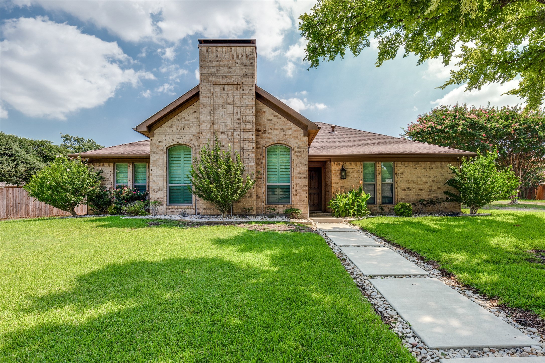 17406 Oakington Court Dallas TX 75252