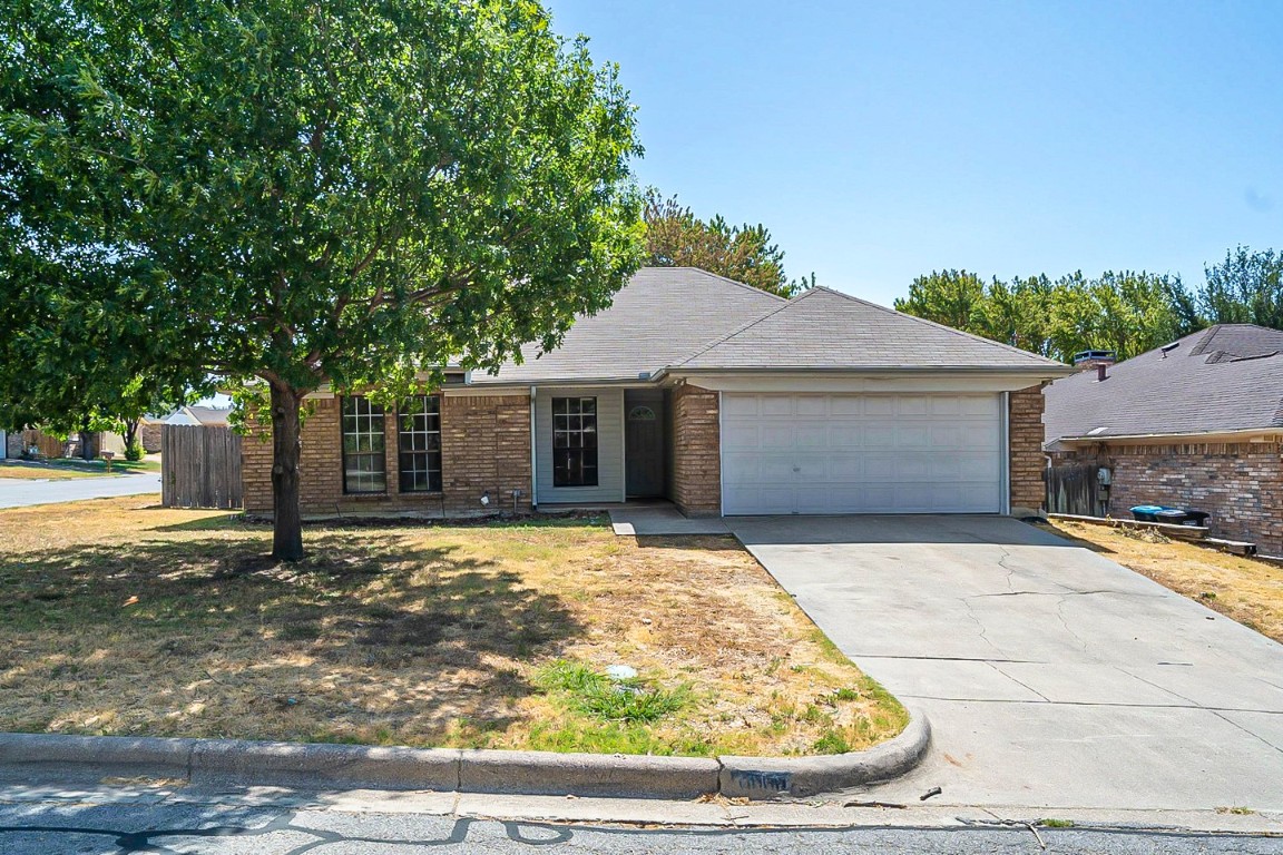 10801 Tall Oak Drive Fort Worth TX 76108