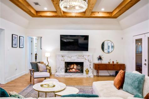 7246 Arbor Oaks Drive Dallas TX 75248