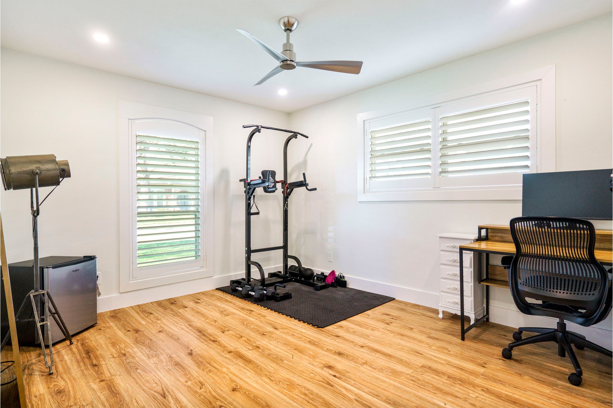 7246 Arbor Oaks Drive Dallas TX 75248