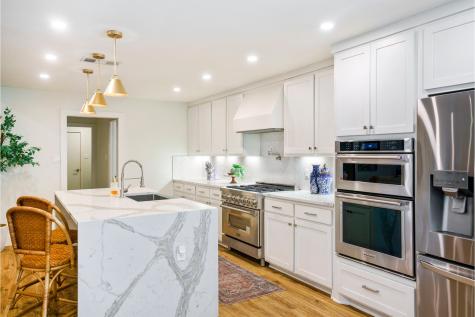 7246 Arbor Oaks Drive Dallas TX 75248