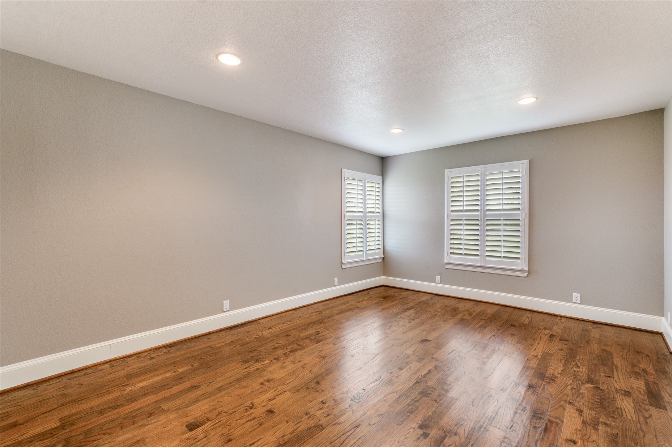 15076 S Fm 372 Valley View TX 76272
