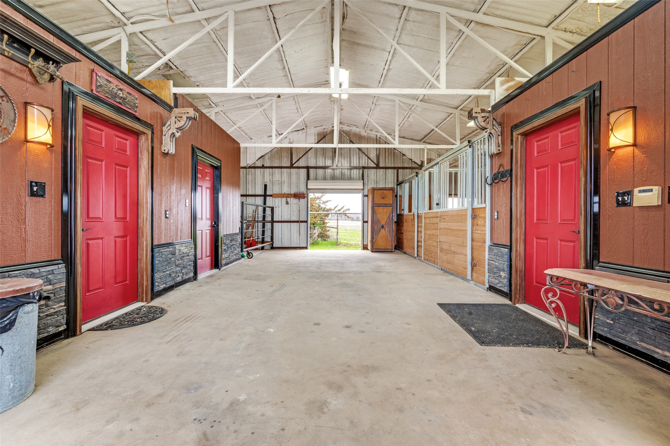 15076 S Fm 372 Valley View TX 76272