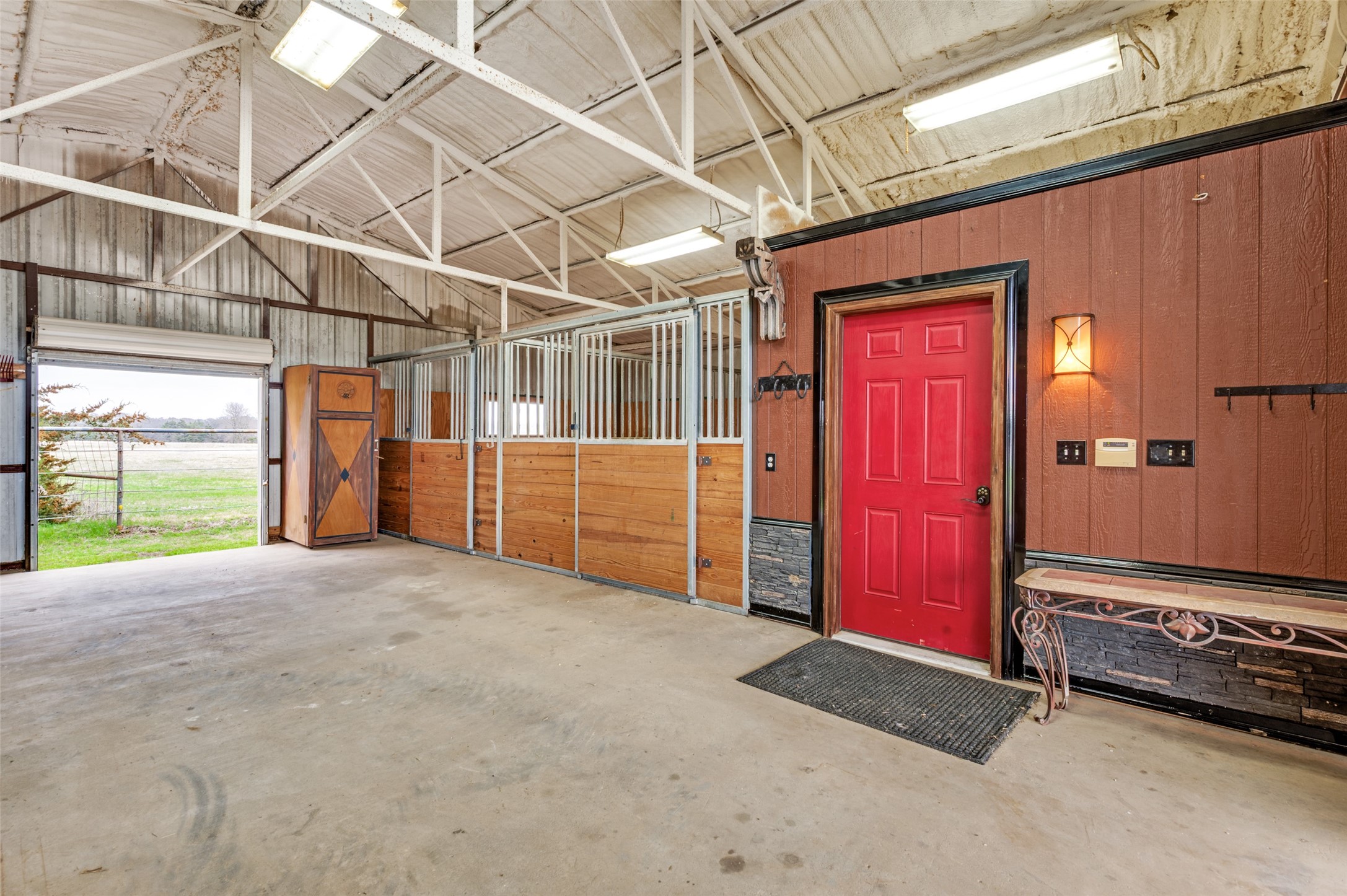 15076 S Fm 372 Valley View TX 76272