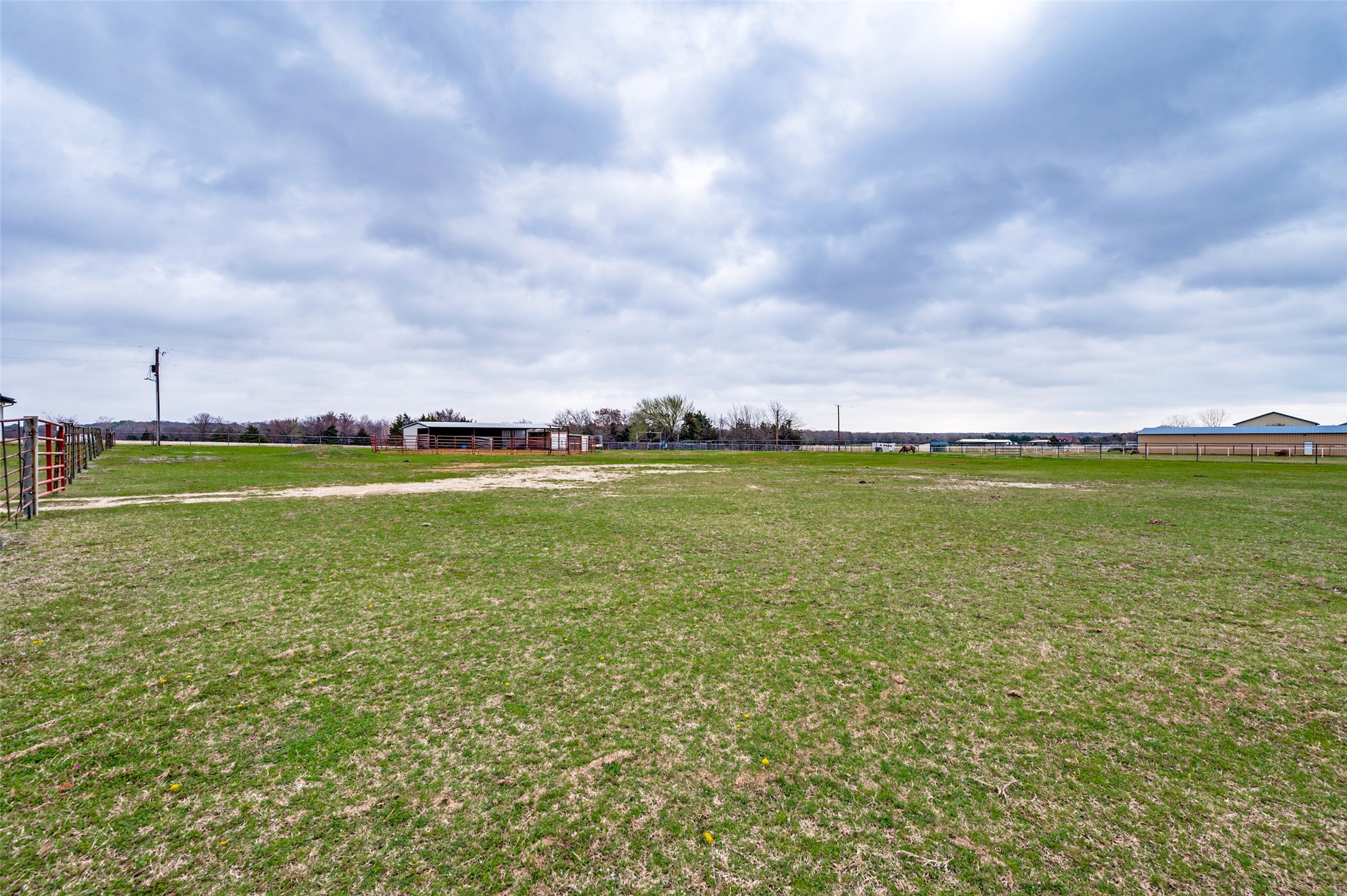 15076 S Fm 372 Valley View TX 76272