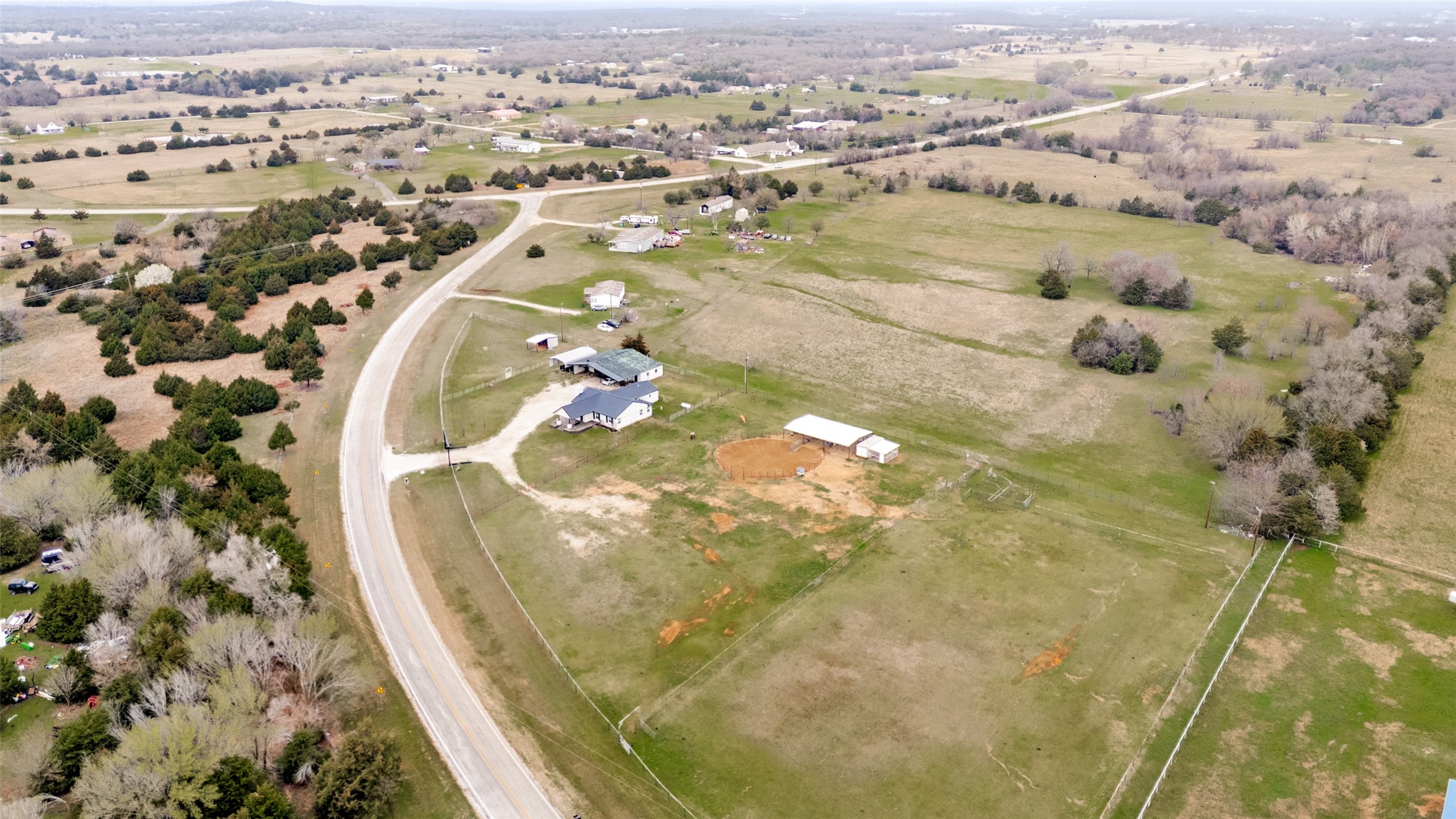15076 S Fm 372 Valley View TX 76272