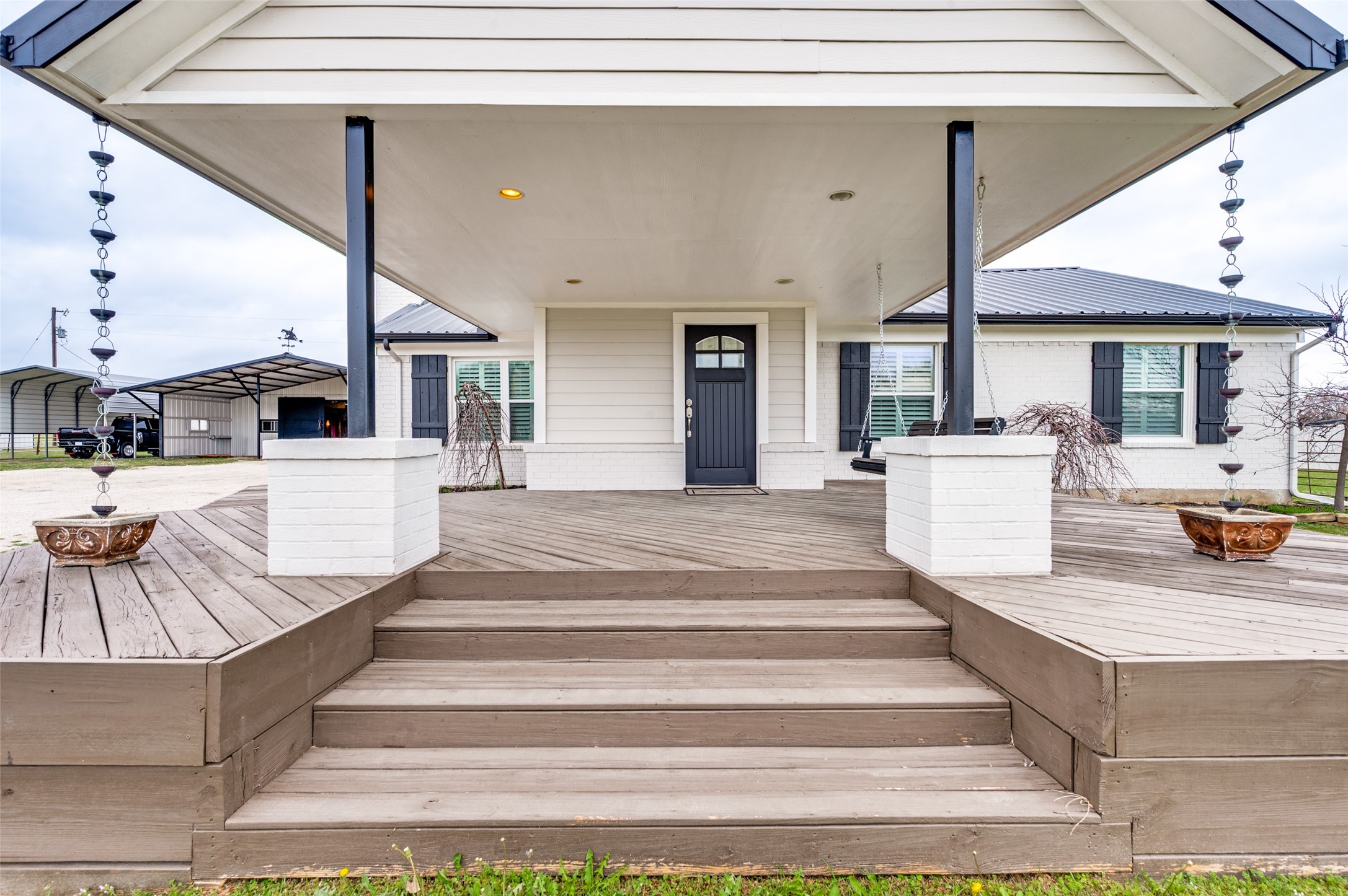 15076 S Fm 372 Valley View TX 76272