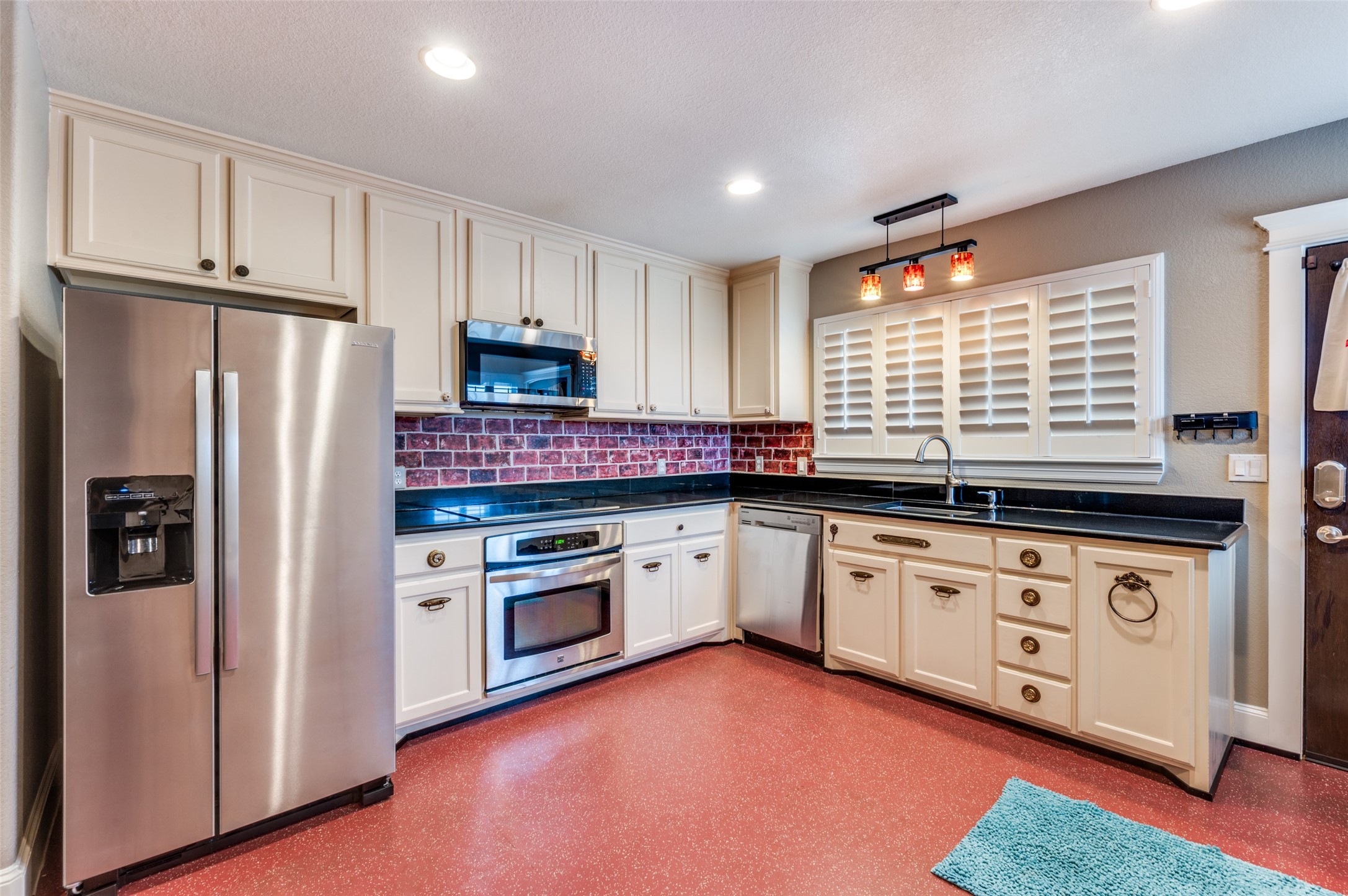 15076 S Fm 372 Valley View TX 76272