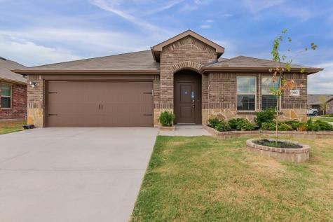 1804 Strongbark Drive Royse City TX 75189
