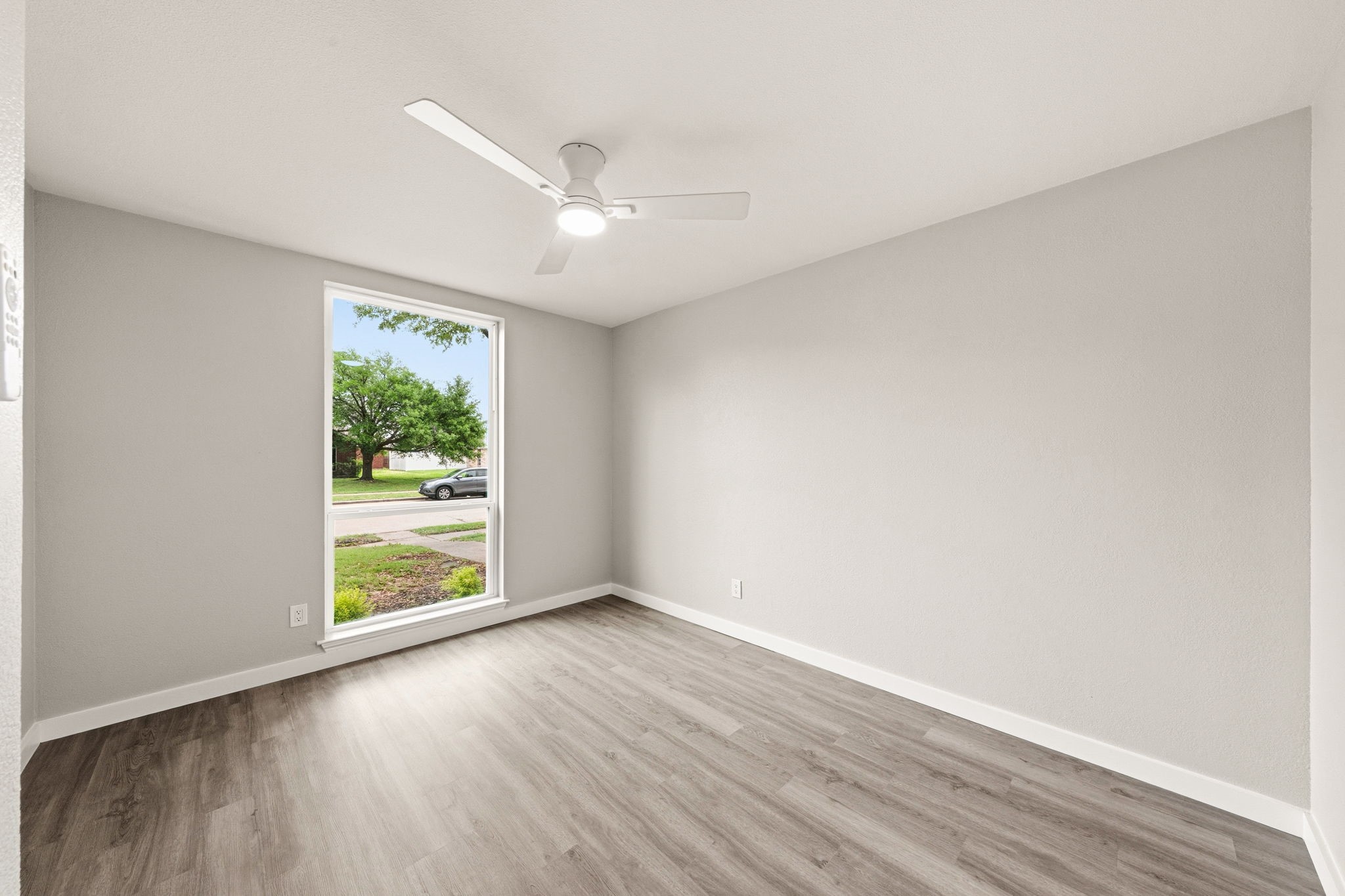 813 Creek Valley Road Mesquite TX 75181