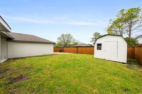 813 Creek Valley Road Mesquite TX 75181