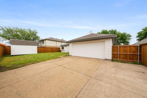 813 Creek Valley Road Mesquite TX 75181