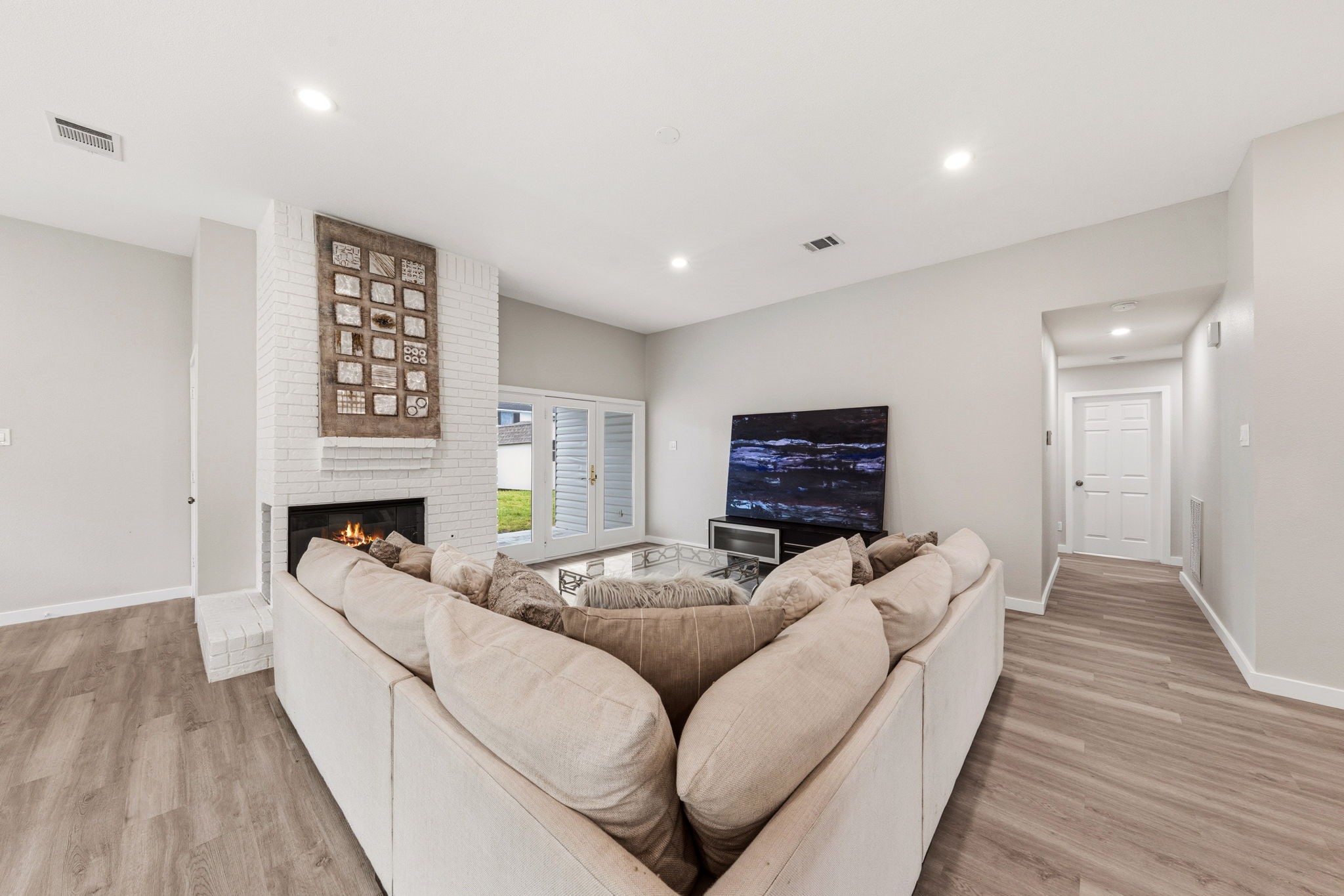 813 Creek Valley Road Mesquite TX 75181