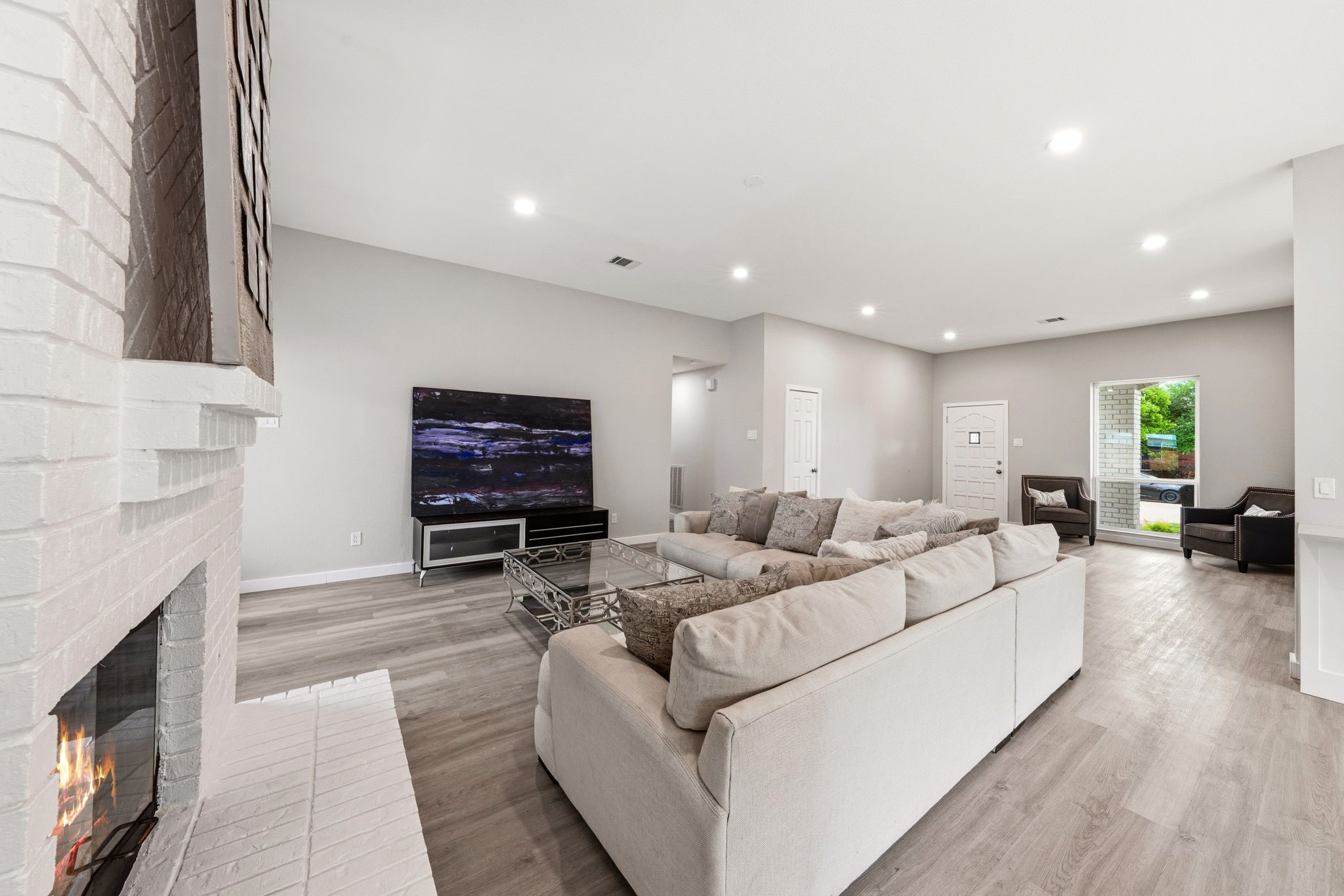 813 Creek Valley Road Mesquite TX 75181