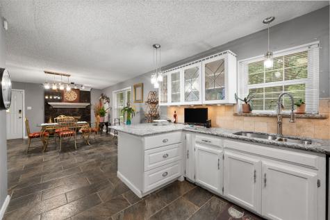 2612 W Collin Street Corsicana TX 75110