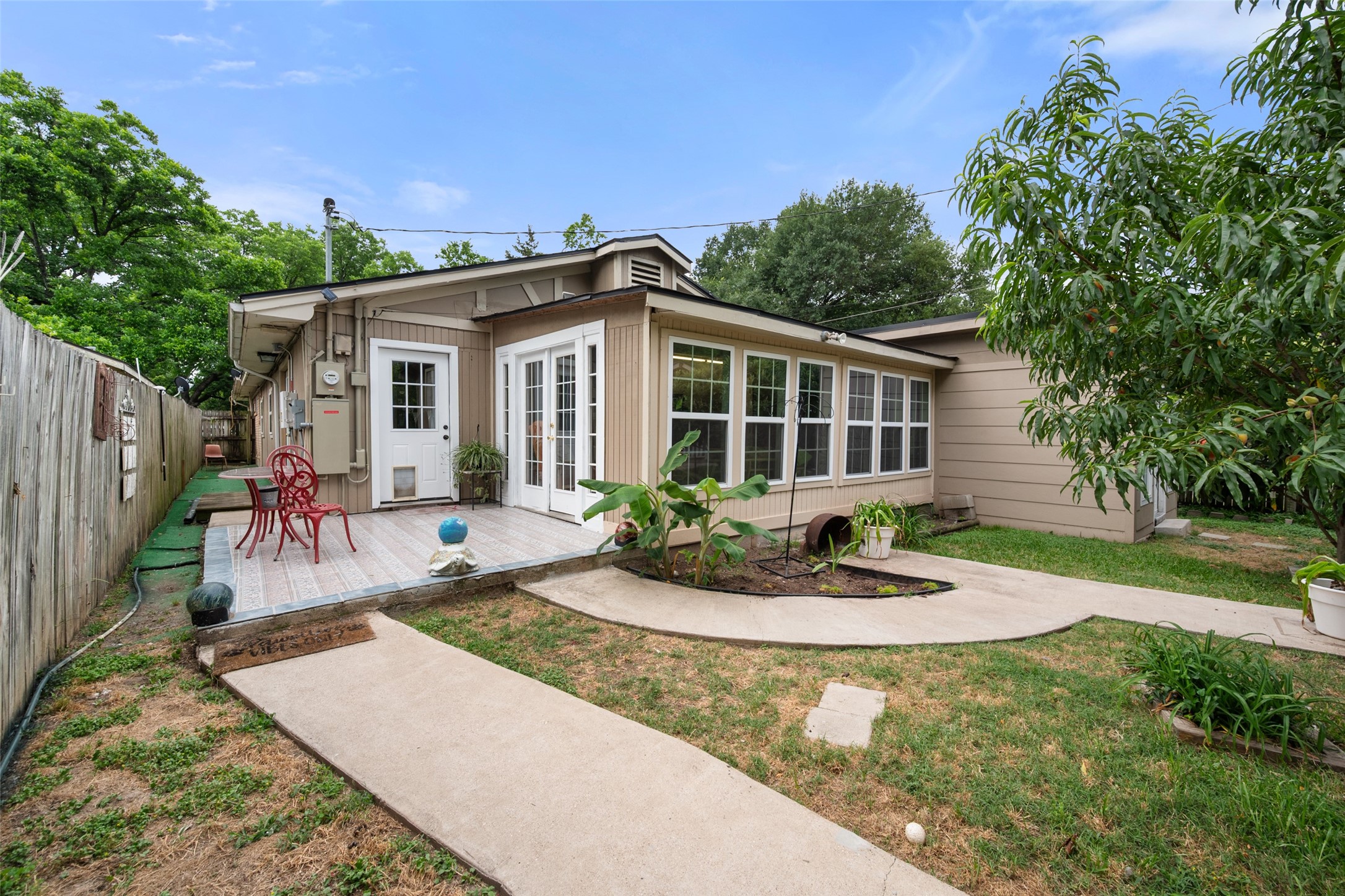 2612 W Collin Street Corsicana TX 75110