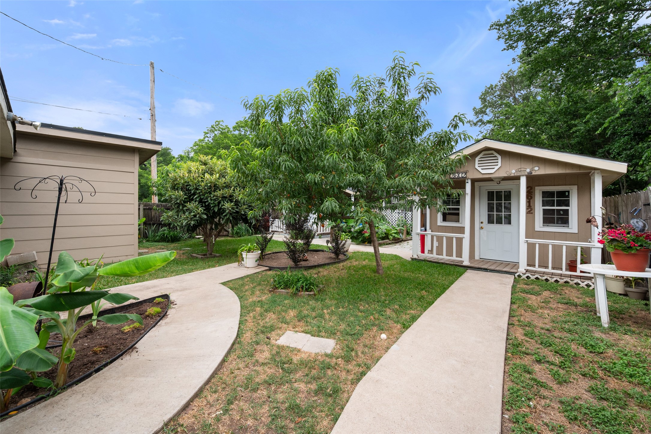 2612 W Collin Street Corsicana TX 75110