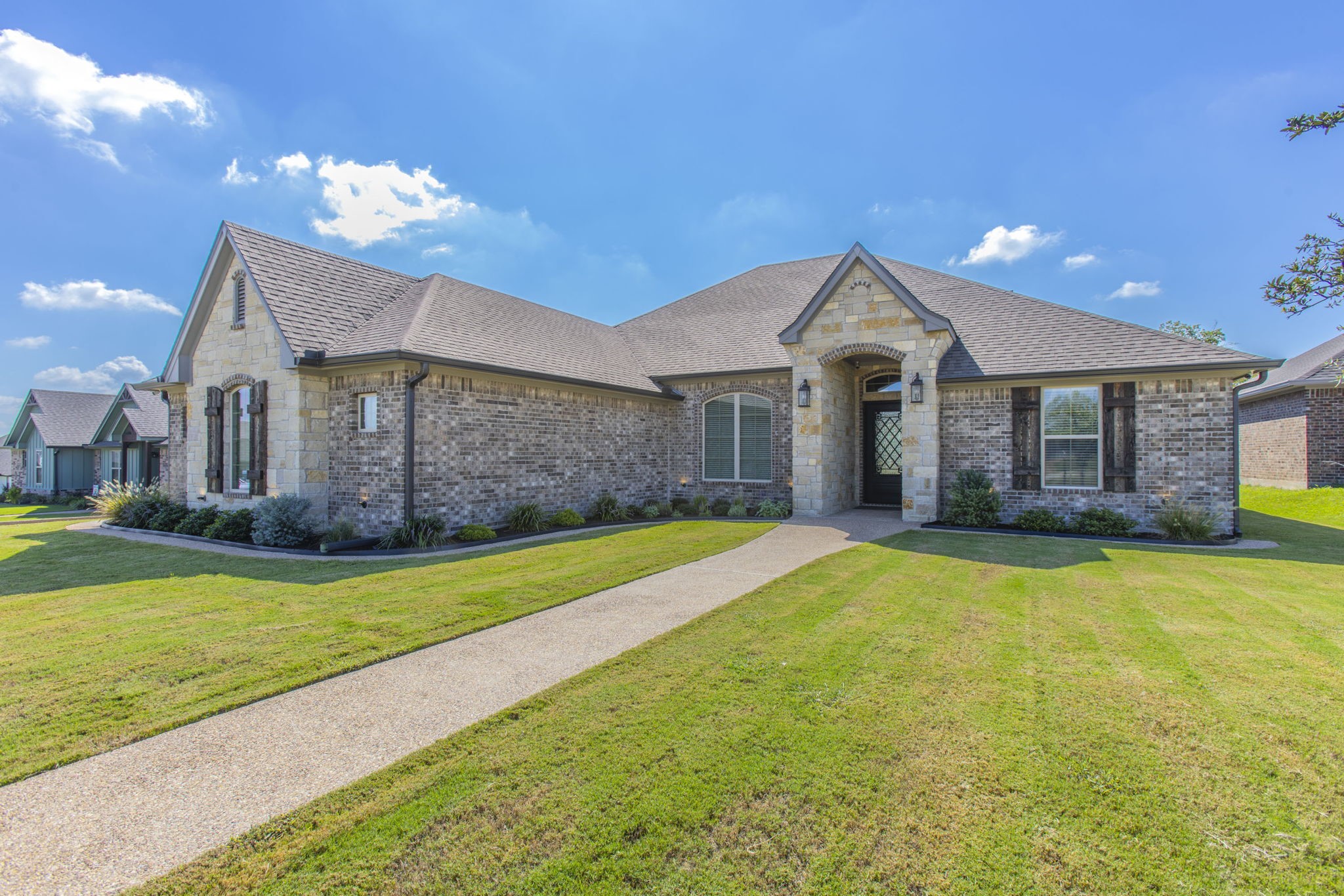233 Fox Run Lane Robinson TX 76706