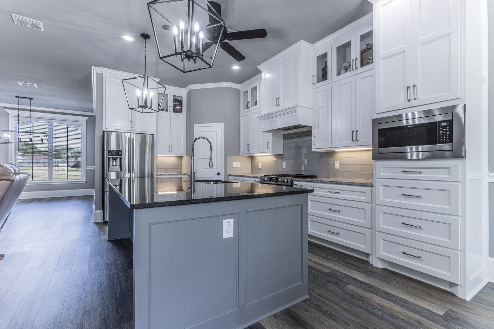 233 Fox Run Lane Robinson TX 76706