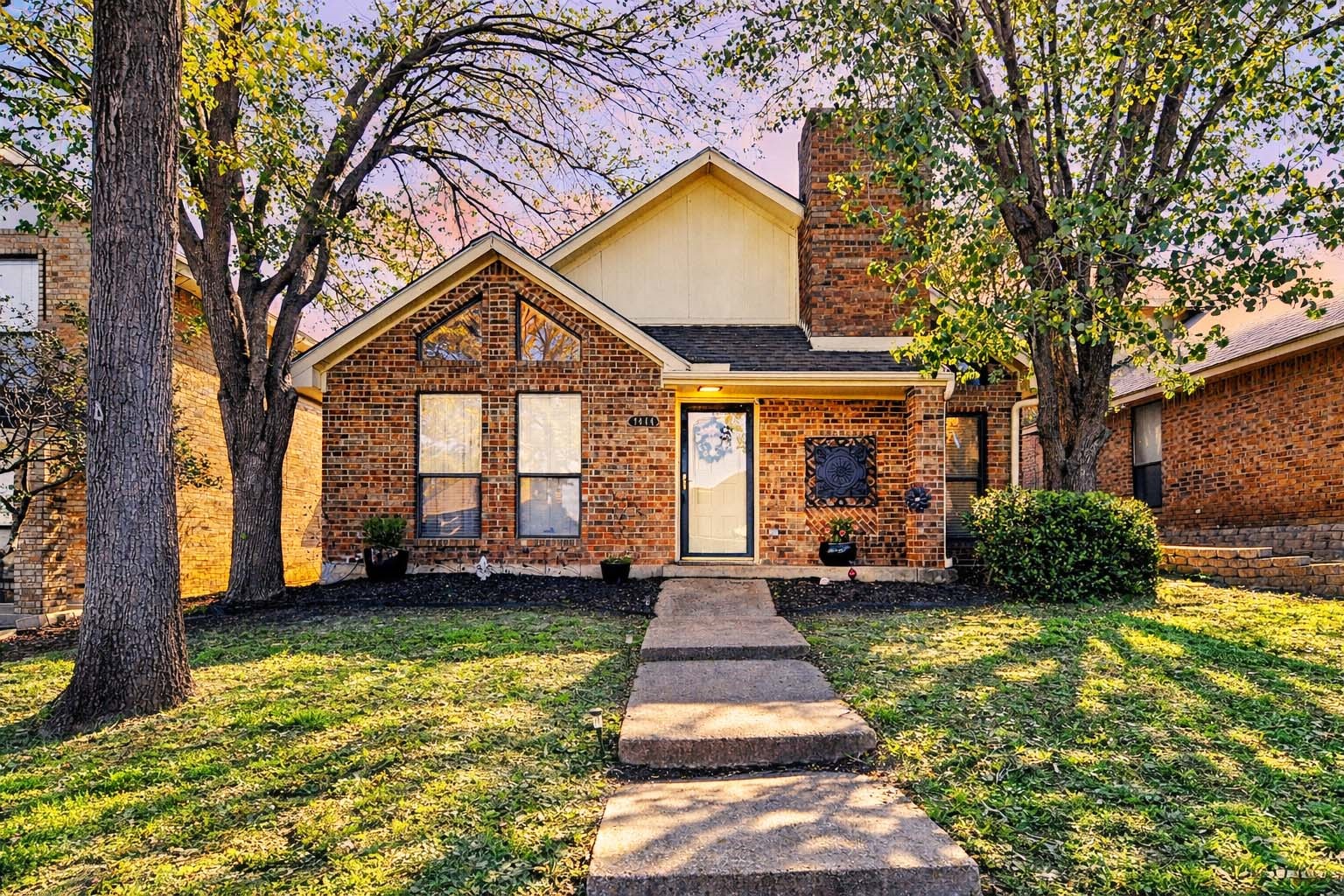 1444 Homestead Lane Carrollton TX 75007