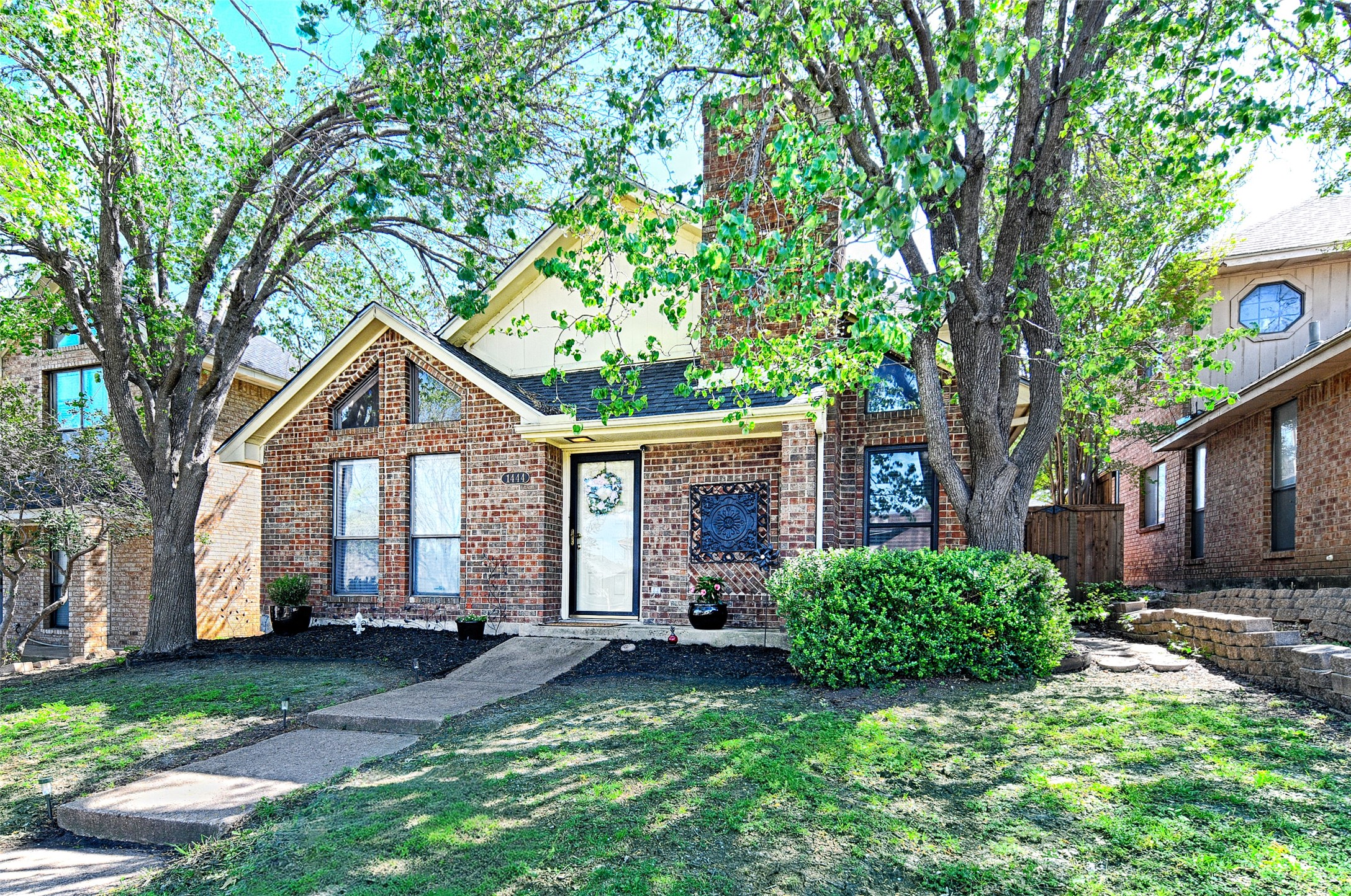 1444 Homestead Lane Carrollton TX 75007