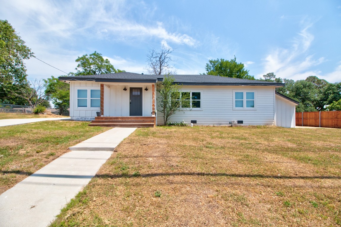 308 Jennie Lane Denison TX 75020