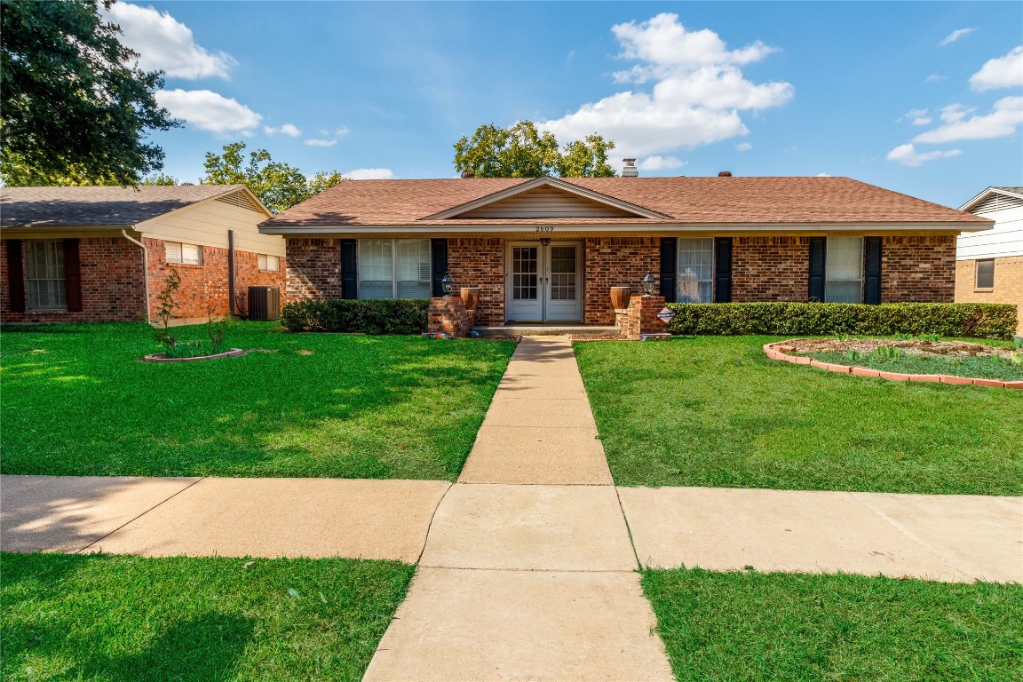 2609 Brook Hollow Lane Mesquite TX 75150