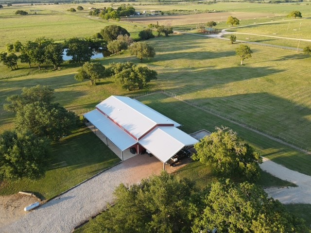 19631 Cr 487 May TX 76857