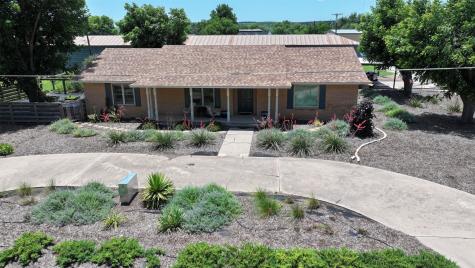 533 N 1st Street Albany TX 76430