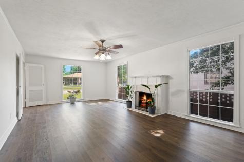 519 W Buchanan Street Mineola TX 75773