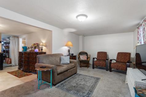 519 W Buchanan Street Mineola TX 75773