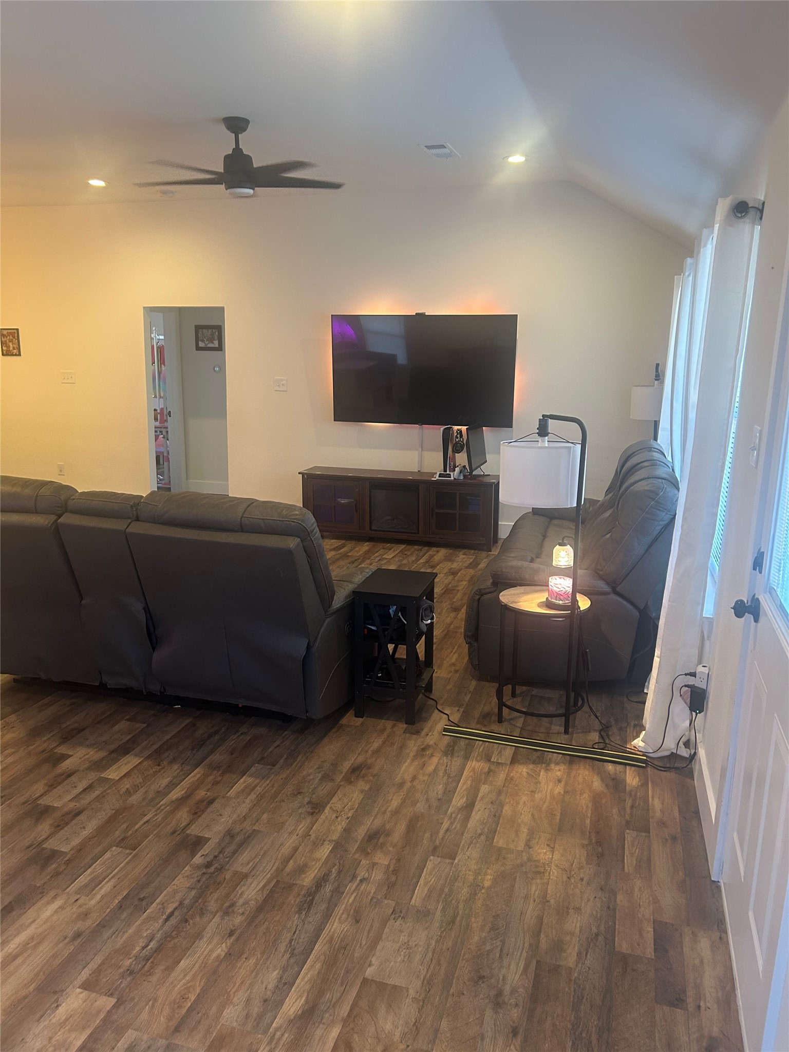 2631 Fish Tank Road Corsicana TX 75110