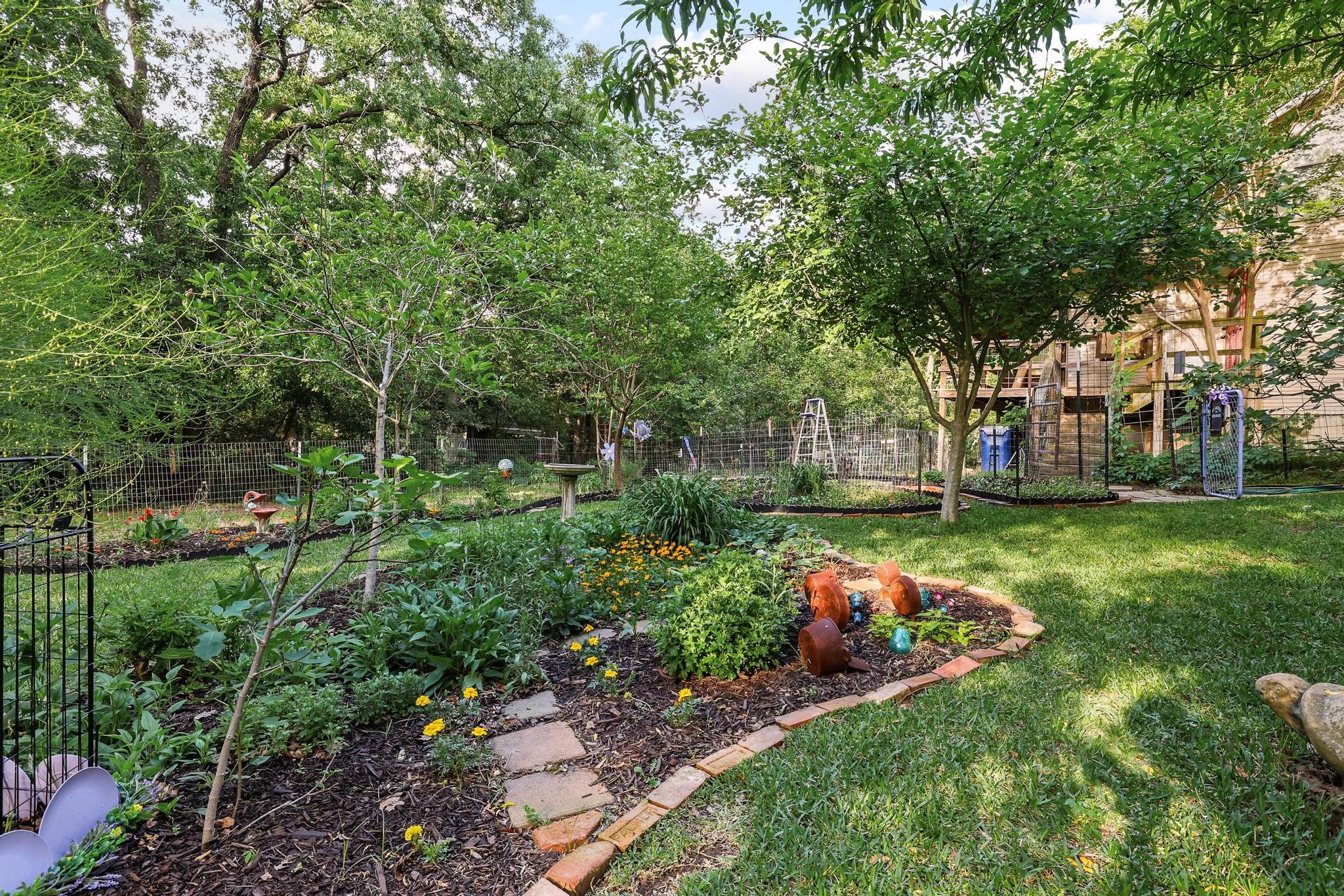 901 Old State Lane Denison TX 75020