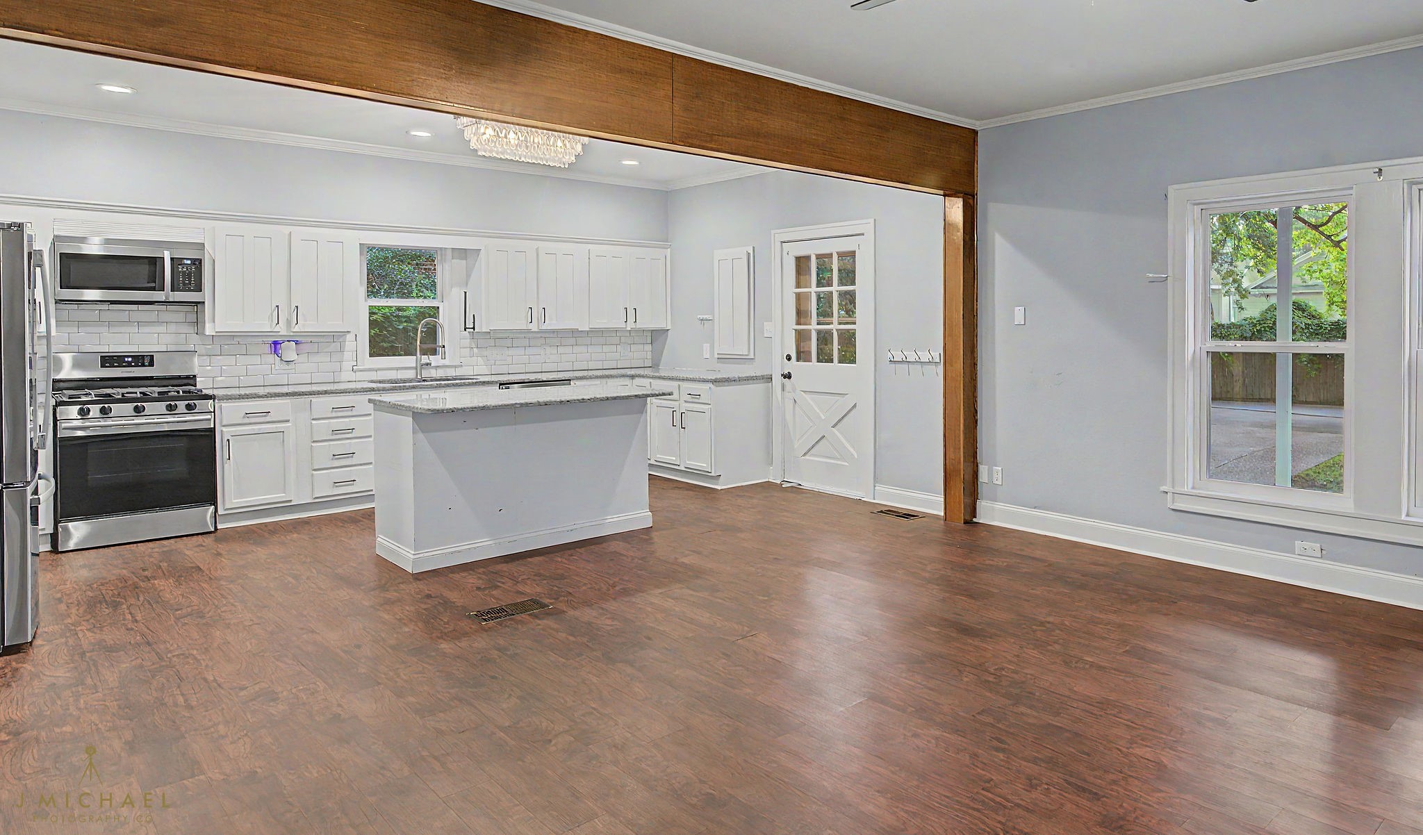 420 Forest Avenue Shreveport LA 71104