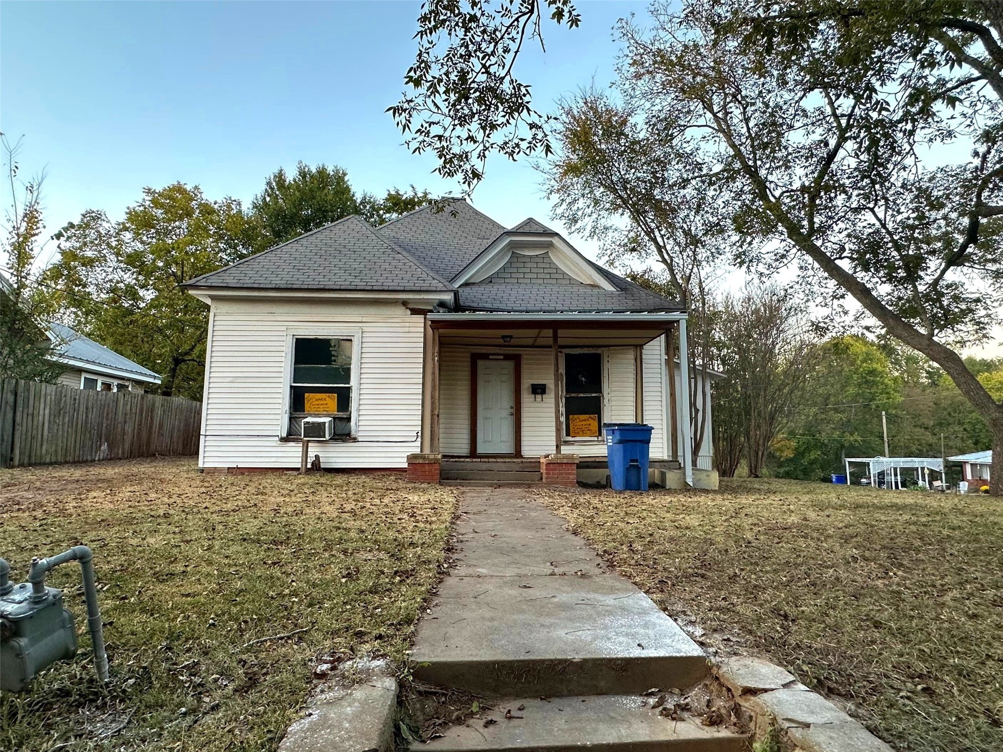 219 E Jordan Street Grand Saline TX 75140