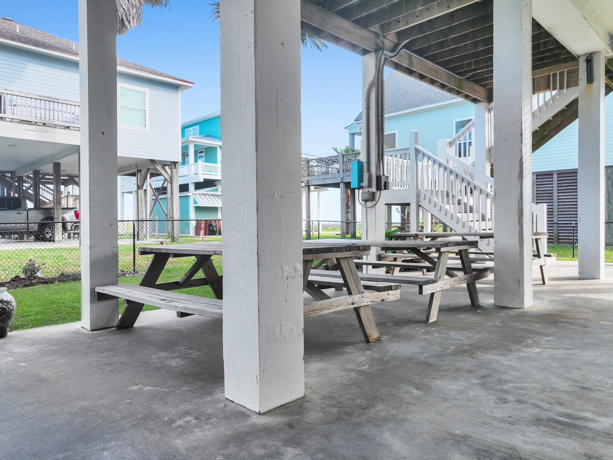 931 Bahama Drive Port Bolivar TX 77650