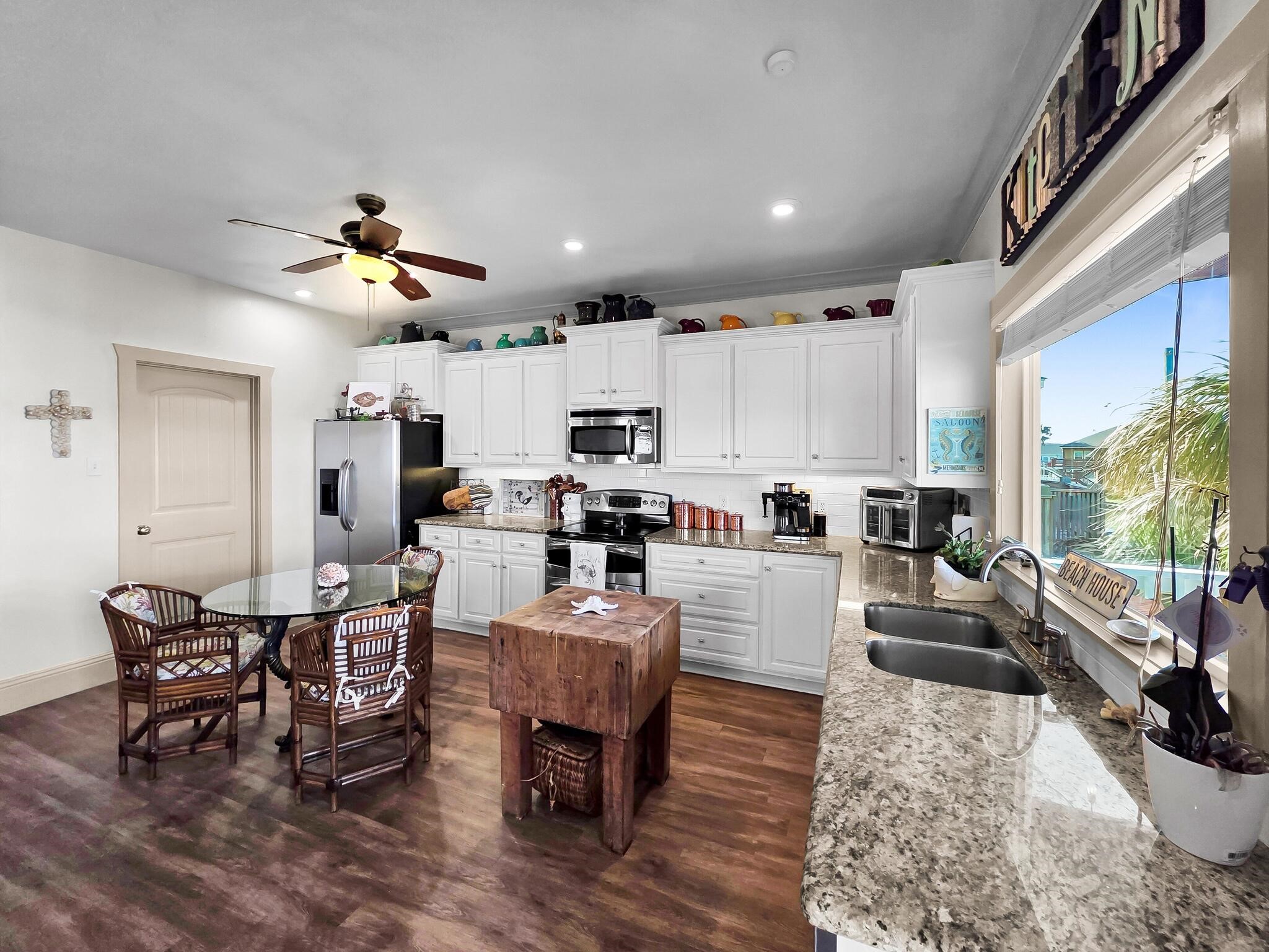 931 Bahama Drive Port Bolivar TX 77650