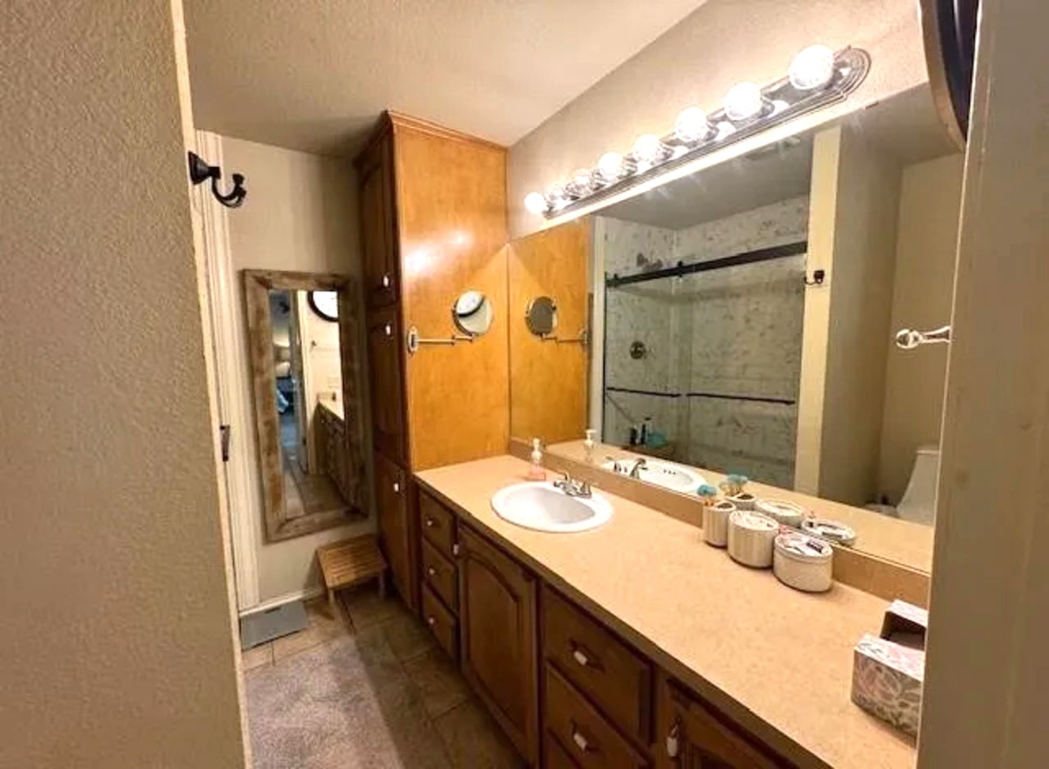 372 County Road 107 Roby TX 79543