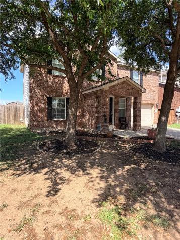 10004 Quail Glen Drive Fort Worth TX 76140