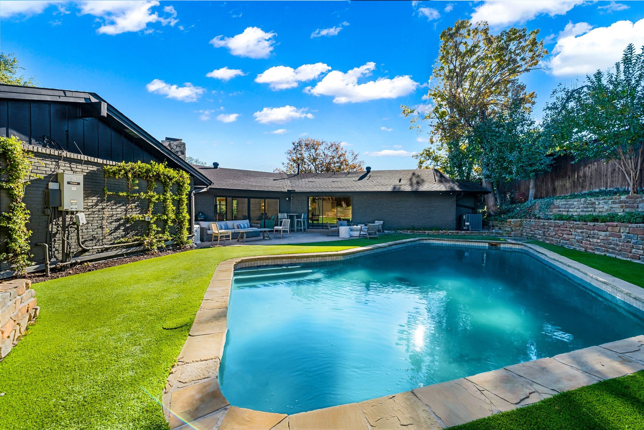 6275 Preston Creek Drive Dallas TX 75240