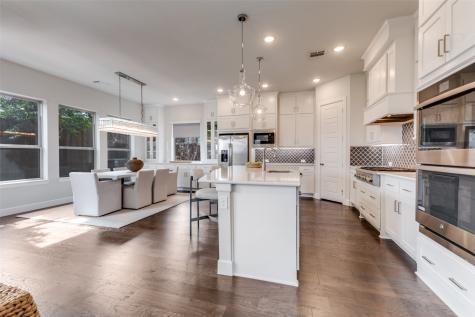 9136 Rock Daisy Court Dallas TX 75231