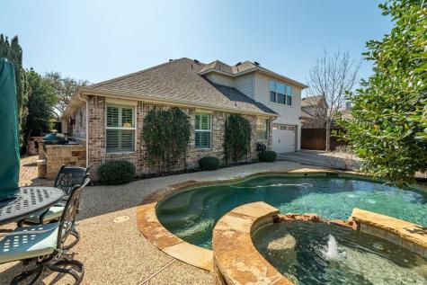1611 Country Brook Lane Allen TX 75002