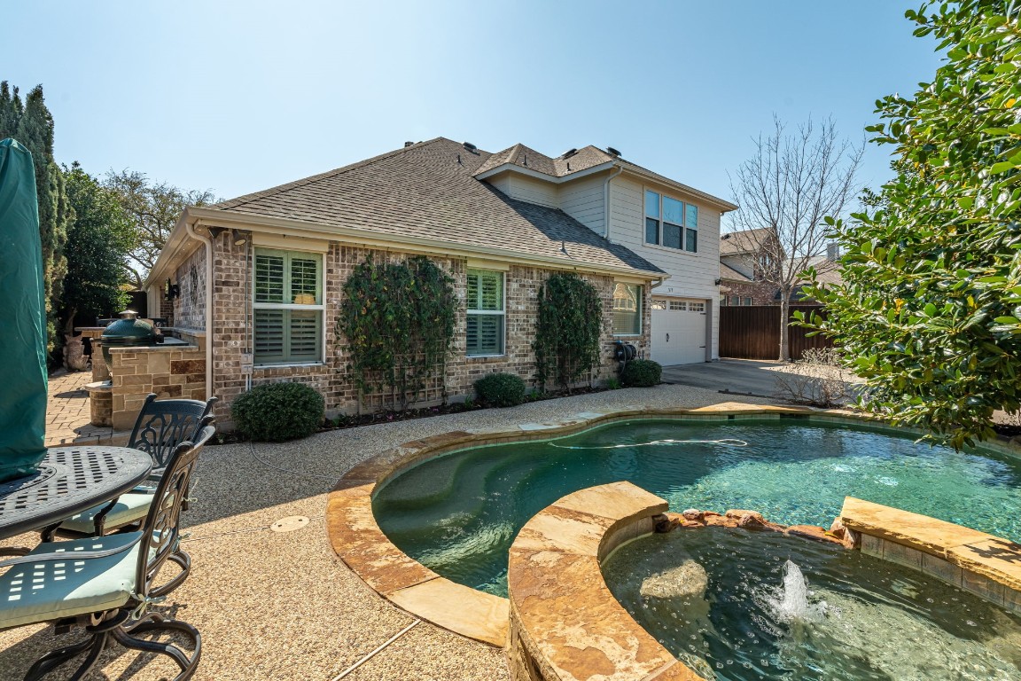 1611 Country Brook Lane Allen TX 75002