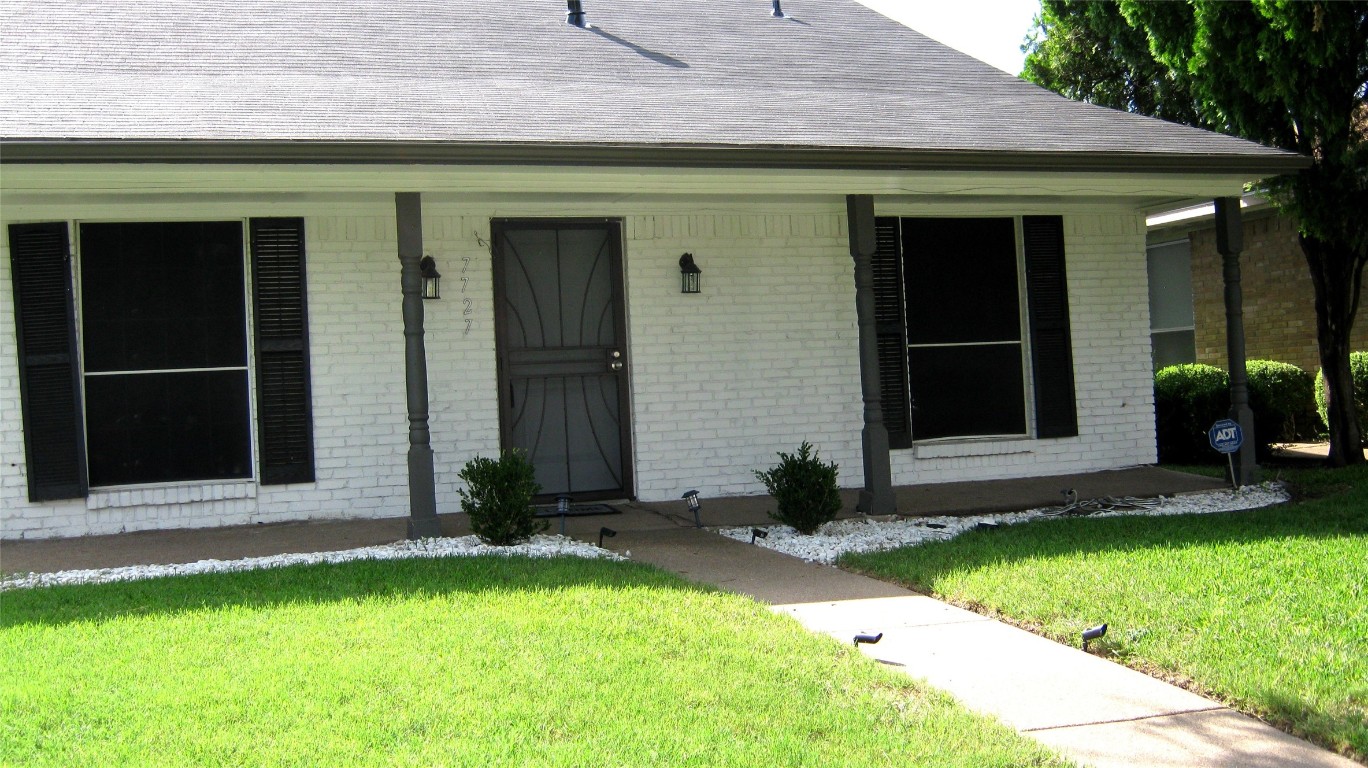 7727 Los Gatos Drive Dallas TX 75232